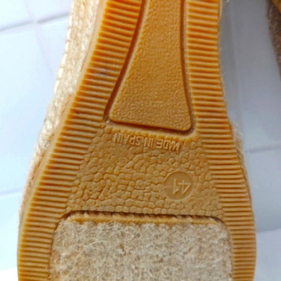 CLEARANCE Andre Assous Espadrilles Annette Wedge Sandals Bronze Toast US 10 - Picture 12 of 13